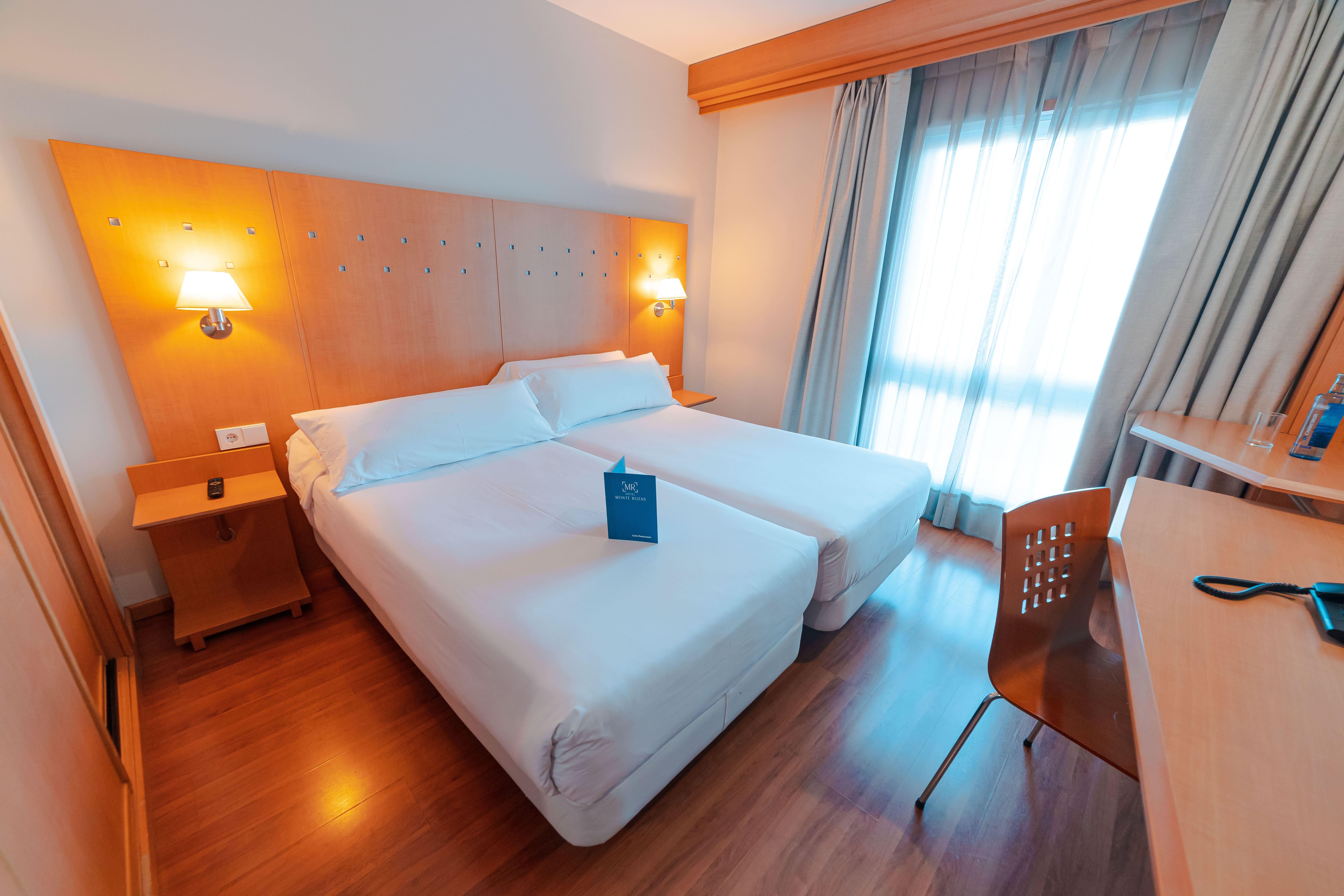 Hotel Monte Rozas Las Rozas de Madrid Esterno foto